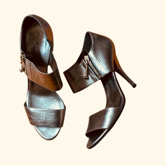 Gucci Shoes - Gucci Drew Bronze Metallic Nappa Leather Pumps